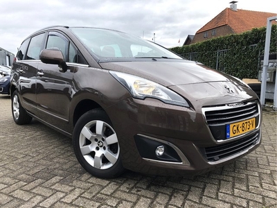 Peugeot 5008 1.2 131pk PureTech Style 7 Persoons