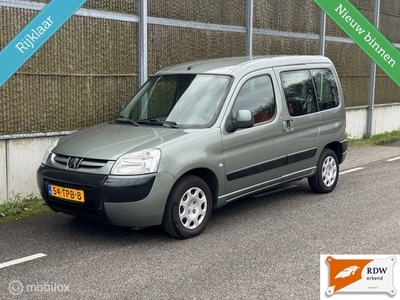 Peugeot Partner MPV 1.4 XT NWE KOPPAKKING/NWE DISTRIBUTIESET