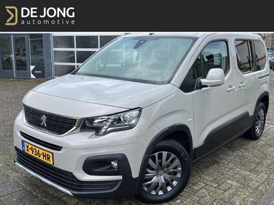 Peugeot Rifter 1.2 Puretech GT-Line Navi/Camera/Parkeersensoren/Trekhaak/Zeer praktisch/GEEN AFLEVERKOSTEN