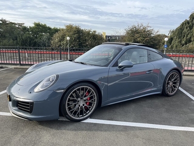 Porsche 911 3.0 Carrera 4S, sportuitlaat, glazen