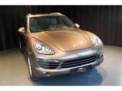 Porsche Cayenne 4.8 S