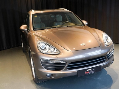 Porsche Cayenne 4.8 S