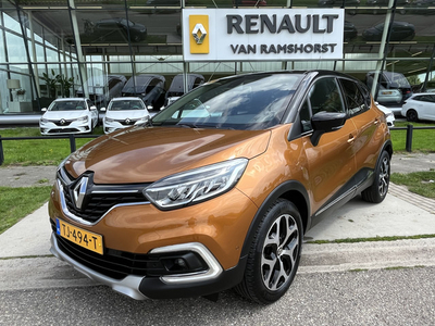 Renault Captur 0.9 TCe Intens / Trekhaak / Keyless entry / Camera / PDC V+A / Midden armsteun / Navi / Bluetooth / Elek Ramen V+A / Elek Spiege