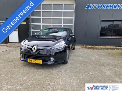 Renault Clio 0.9 TCe Expression 5 dr. zwart metallic