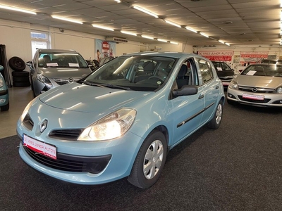 Renault Clio 1.2 TCE Expression. Nieuwe apk en zeer goed