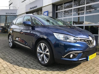 Renault Grand Scénic 1.3 TCe Intens 7persoons met trekhaak.