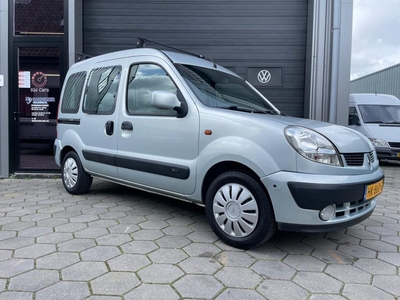 Renault Kangoo 1.2-16V Authentique ( Bj 2004 ) - APK - Airco -