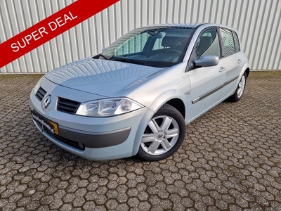 Renault Mégane 2.0-16V Expression Luxe nette auto Gratis