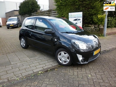 Renault Twingo 1.2-16V Authentique km.142.619 nieuwe apk!