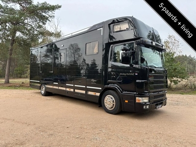 Scania 5-paards paardenvrachtwagen Roelofsen LIVING 18T