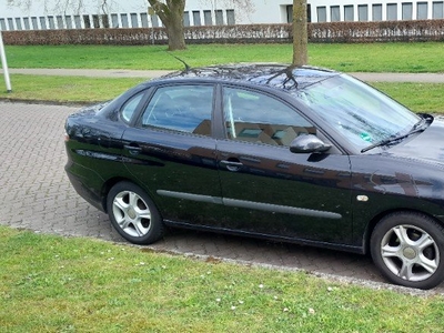 Seat cordoba 2008 airco nieuwe apk