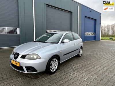 Seat Ibiza 1.4-16V Sensation Airco Cruise controle!!!