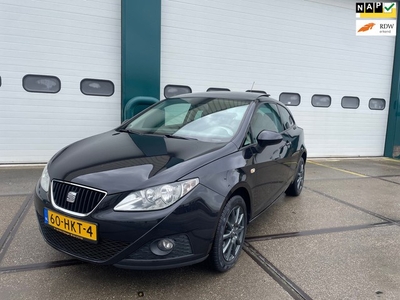 Seat Ibiza SC 1.4 Stylance Panoramisch kantel dak!