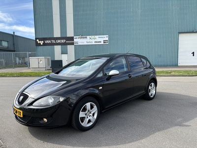 SEAT Leon 2.0 FSI Stylance 6-Bak 150 PK.