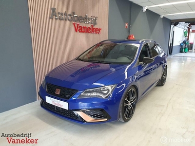 Seat Leon ST 2.0TSI CUPRA 290PanoVirtualCarplayBeatsACC