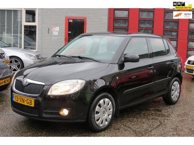 Skoda Fabia 1.4-16V Ambiente .AIRCO. CRUISE .ELEK R