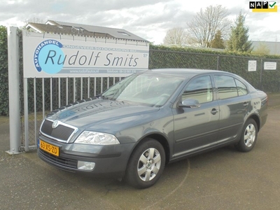 Skoda Octavia 1.6 Elegance ECC