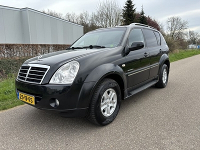 SsangYong Rexton RX 270 Xdi s / LEER / AUTOMAAT / NAVI /