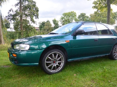 Subaru Impreza Plus station wagon 1.6 GL AWD