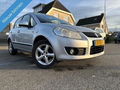 Suzuki SX4 1.6 Exclusive (bj 2006, automaat)