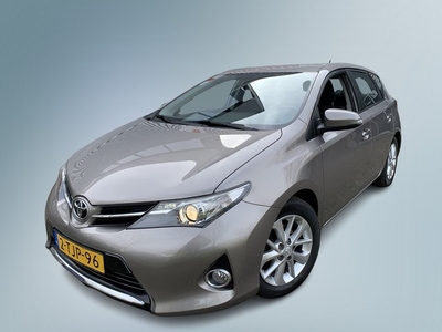 Toyota Auris 1.3 Now (bj 2014)