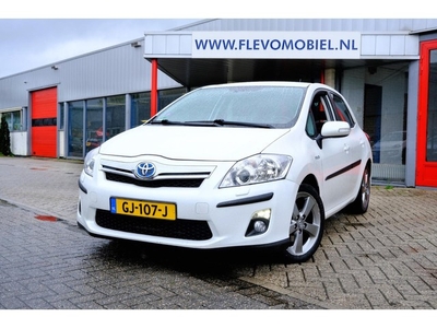 Toyota Auris 1.8 Full Hybrid Dynamic 5-Drs Aut.