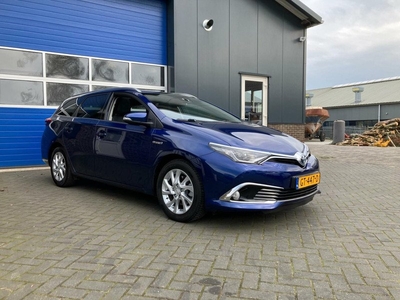 Toyota Auris 1.8 Hybrid panodak stoelverwarming camera