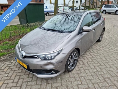 Toyota Auris 1.8 Hybrid Trend Panodak/Navi/Camera