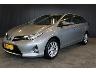 Toyota Auris Touring Sports 1.6 Now € 5.700,- NETTO!