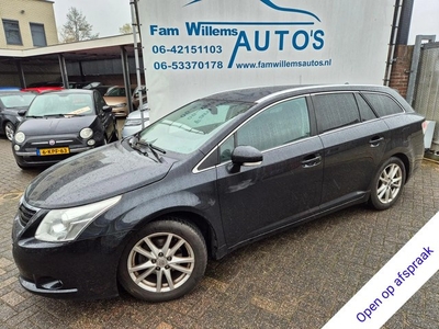 Toyota Avensis wagon 1.6 VVTi Business Clima Navi Trekhaak