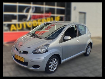 Toyota Aygo 1.0-12V Comfort 5Drs - Navigatie / Apple