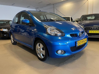 Toyota Aygo 1.0-12V Dynamic Blue 80.000 km