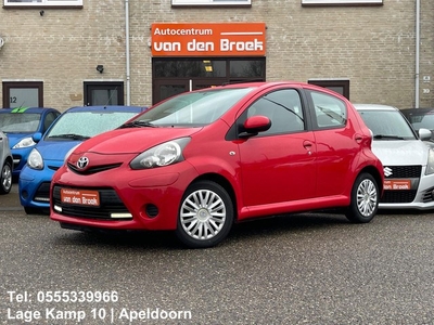 Toyota Aygo 1.0 VVT-i Comfort 5Drs Airco Led/Dag Rij