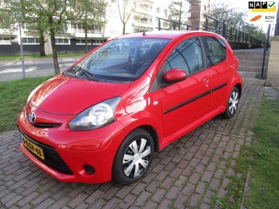 Toyota Aygo 1.0 VVT-i Comfort////AIRCO//