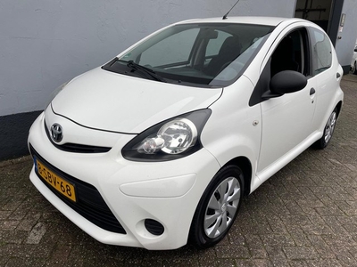 Toyota Aygo 1.0 VVT-i Now 5-Deurs - Airco