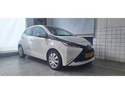 Toyota Aygo 1.0 VVT-i x