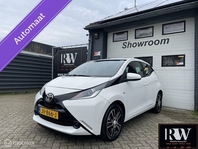 Toyota Aygo 1.0 VVT-i x-clusiv automaat, airco, camera, navi