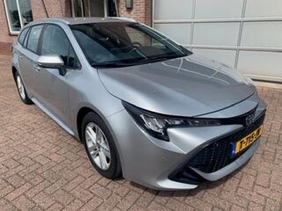 Toyota COROLLA Touring Sports 1.8 Hybrid Active APPLE CARPLAY / DAB / CAMERA