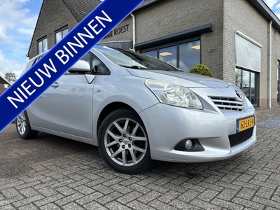 Toyota Verso 1.6 VVT-i Business Trekhaak / Navigatie / Camera