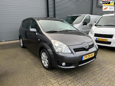 Toyota Verso 1.6 VVT-i Luna