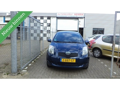 Toyota Yaris 1.3 VVTi Luna MMT