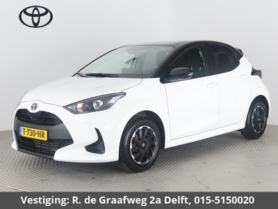 Toyota Yaris 1.5 Hybrid Active Bi-Tone Apple Carplay