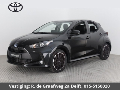 Toyota Yaris 1.5 Hybrid Active Black Edition Apple