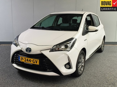 Toyota Yaris 1.5 Hybrid Energy AUTOMAAT uit 2018 Rijklaar + 12 maanden Bovag-garantie Henk Jongen Auto's in Helmond, al 50 jaar service zoals 't hoort!