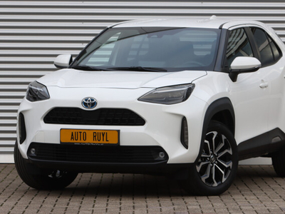 Toyota Yaris Cross1.5 Hybrid Dynamic / Team-D Safety + Winter Pack