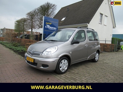 Toyota Yaris Verso 1.3 VVT-i Automaat (Airco,Elektrische ramen) -- 139.124 Km --