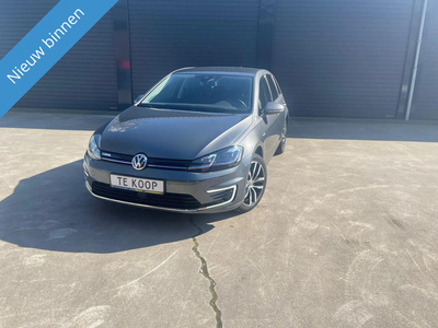 Volkswagen e-Golf e-Golf