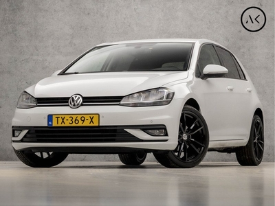 Volkswagen Golf 1.0 TSI Sportline (APPLE CARPLAY, GROOT NAVI, CLIMATE, GETINT GLAS, LM VELGEN, SPORTSTOELEN, PARKEERSENSOREN, ELEK PAKKET, NIEUWE APK, NIEUWSTAAT)