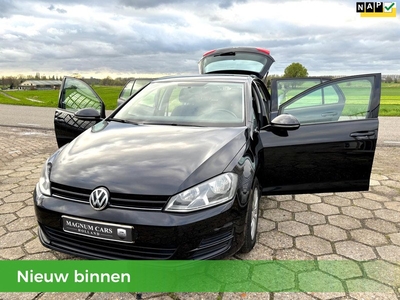 Volkswagen Golf 1.2 TSI Easyline 5D NAP Airco Scherm