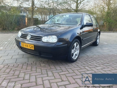 Volkswagen Golf 1.4-16V Master Edition airco